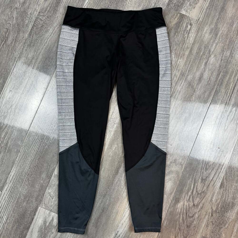 Danskin Now Black and Gray Fitted Athletic Leggings Size M